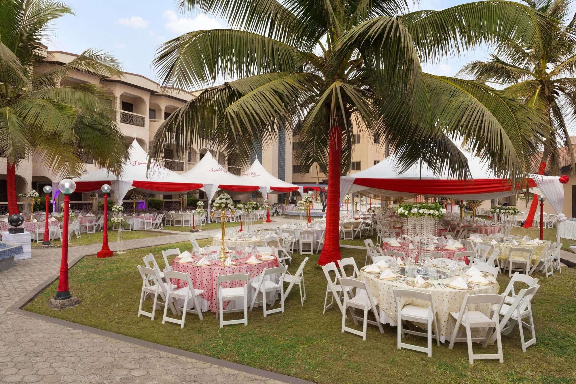 Ramada Resort Accra Exterior photo